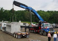 Hydraulické nakládací jeřáby Effer 2200 3S