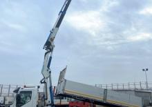 Hydraulické nakládací jeřáby Cormach 22000 E 4