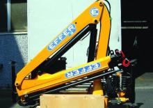 Hydraulické nakládací jeřáby Effer 28 3S compact