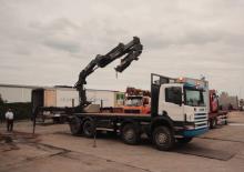 Hydraulické nakládací jeřáby Hiab 400-4