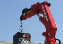 Hydraulické nakládací jeřáby Ferrari® 746R A8 