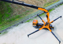 Hydraulické nakládací jeřáby Effer 80 N 3S