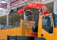 Hydraulické nakládací jeřáby Fassi F 425 A 2.23 e-dynamic