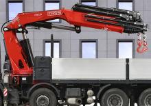 Hydraulické nakládací jeřáby Fassi F 820 RA 2.22 xhe-dynamic