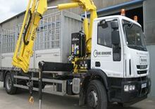 Hydraulické nakládací jeřáby Hyva Crane HB 240 E2