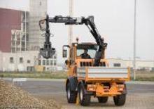 Hydraulické nakládací jeřáby MKG HLK 38 HP a2
