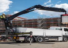 Hydraulické nakládací jeřáby Hiab L-HiPro 195 DLS-1