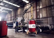 Hydraulické nakládací jeřáby Hiab T-CLX 018-1