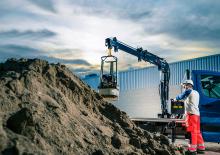 Hydraulické nakládací jeřáby Hiab T-CLX 023-3 CE