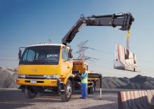 Hydraulické nakládací jeřáby Hiab X-CL 16 B-3 