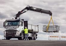 Hydraulické nakládací jeřáby Hiab X-Duo 148 DS-2 