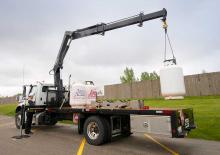 Hydraulické nakládací jeřáby Hiab XS 166 B-3 DUO
