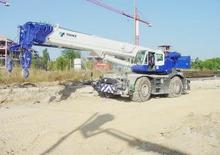Jeřáby pro těžký terén Tadano GR 700 EX