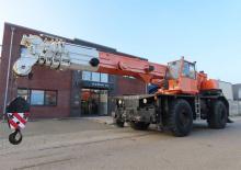 Jeřáby pro těžký terén Liebherr LTL 1050
