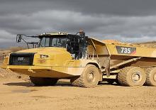 Kloubové dampry Caterpillar 735
