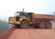 Kloubové dampry Volvo A35E 6x6