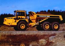 Kloubové dampry Volvo A28 (6x6)