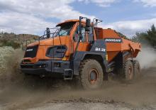 Kloubové dampry Doosan DA30-7