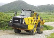 Kloubové dampry Komatsu HM300-2