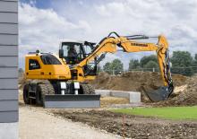 Kolová rypadla Liebherr A 910 Compact Litronic G6.1