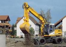 Kolová rypadla Liebherr A 914 B Litonic