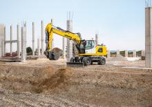 Kolová rypadla Liebherr A 920 Litronic
