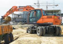 Kolová rypadla Doosan DX160W