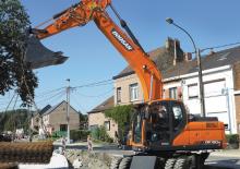 Kolová rypadla Doosan DX190W