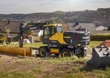 Kolová rypadla Volvo EW180E