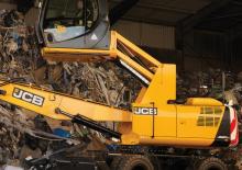 Manipulátory s materiálem JCB JS20MH