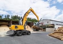 Manipulátory s materiálem Liebherr LH 35 M Timber Litronic