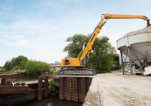 Manipulátory s materiálem Liebherr LH 40 M Industry Litronic