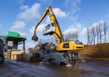 Manipulátory s materiálem Liebherr LH 60 M Industry Litronic