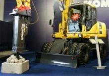 Kolová rypadla Komatsu PW160-7E0
