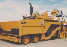 Kolové finišery Caterpillar AP1200