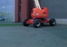 Kolové kloubové pracovní plošiny JLG 510 AJ