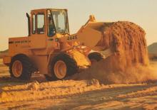 Kolové nakladače John Deere Construction 344 E