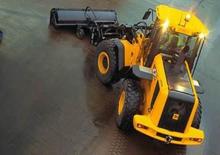 Kolové nakladače JCB 436e HT
