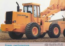 Kolové nakladače John Deere Construction 444 D
