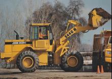 Kolové nakladače John Deere Construction 624 GH