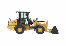 Kolové nakladače Caterpillar 907