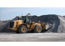 Kolové nakladače Caterpillar 966