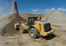 Kolové nakladače Caterpillar 972XE