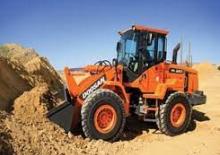 Kolové nakladače Doosan DL220-3