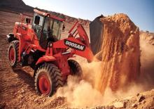 Kolové nakladače Doosan DL350-3