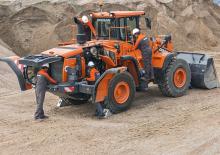 Kolové nakladače Doosan DL350-5