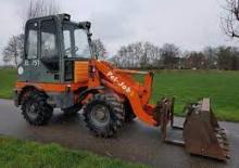 Kolové nakladače Pel-Job EL 751
