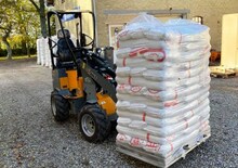 Kolové nakladače Giant G1100