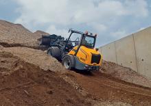 Kolové nakladače Giant G5000 X-tra