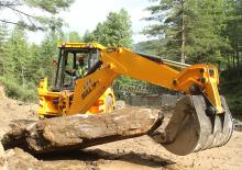 Kolové nakladače Bull HD76 4WD